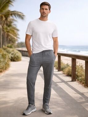 Vuori Men's Gray Jogger Sweatpants